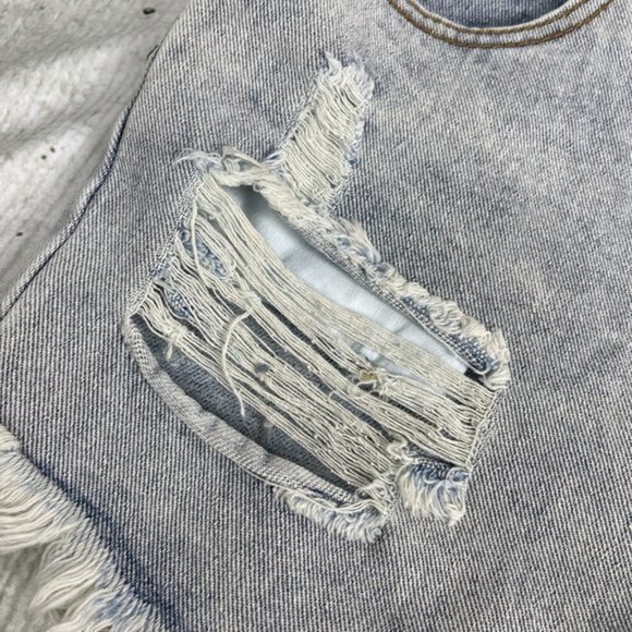 BELLE DE JOUR Light Blue Ripped Cutoff Short Large - Picture 8 of 16